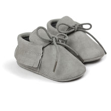 Load image into Gallery viewer, 2020 Autumn/Spring Baby Shoes Newborn Boys Girls PU Leather Moccasins Sequin First Walkers Baby Shoes 0-18M