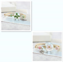 Load image into Gallery viewer, Simple plant dried flower specimen Glass Ball Bracelet dandelion sky stars
