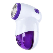 Load image into Gallery viewer, Portable Lint Remover Clothes Fuzz Fabric Shaver Manual Fluff Removing Roller for Sweater Woven Coat Clothes Brush Tool