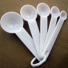 Load image into Gallery viewer, 5pcs/set Measuring Spoon kitchen scale Silicone Measuring Ladle Baking Cooking Coffee Tools with Scale Kitchen Tool