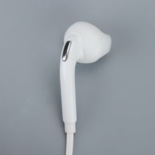 Load image into Gallery viewer, 3.5mm In-Ear headphone Stereo Earphone with Microphone for phones Samsung Xiaomi Smartphone MP3 player for Samsung Galaxy S6