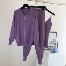 Load image into Gallery viewer, 2020 autumn Knitted sweater suit casual new product temperament chain vest knitted jacket + elastic pants three-piece sets TZ423