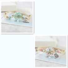 Load image into Gallery viewer, Simple plant dried flower specimen Glass Ball Bracelet dandelion sky stars
