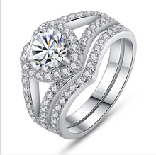 Load image into Gallery viewer, Heart-shaped Diamond Ring
