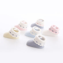 Load image into Gallery viewer, 3 Pairs/Lot Cotton Newborn Baby Socks Spring and Autumn Floor Children's Socks Princess Baby Girl Socks
