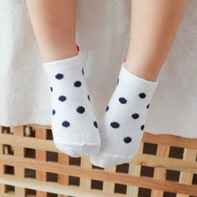 Load image into Gallery viewer, 5Pairs/lot 0-2Y Cute Lovely Short Baby Socks Red Heart for Girls Cotton Mesh Cute Newborn Boy Toddler White Sock
