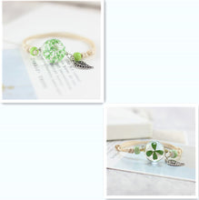 Load image into Gallery viewer, Simple plant dried flower specimen Glass Ball Bracelet dandelion sky stars
