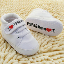 Load image into Gallery viewer, Baby Shoes I Love PaPa&amp;MaMa Letter Printed Soft Bottom Footwear Heart-shaped 0-18M Newborn First walker
