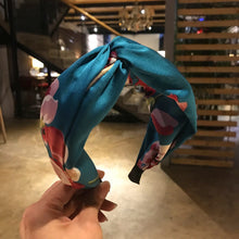 Load image into Gallery viewer, Knot Cross Tie Solid 1 PC Fashion Hair Band Hairband Knitted rib Girls Bow Hoop Hair Accessories Velvet Twist Headband
