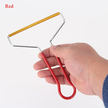 Load image into Gallery viewer, Portable Lint Remover Clothes Fuzz Fabric Shaver Manual Fluff Removing Roller for Sweater Woven Coat Clothes Brush Tool
