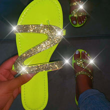 Load image into Gallery viewer, Women Summer Flat Bling Slippers Transparent Soft Jelly Shoes Female Flip Flops Sandals Outdoor Beach Ladies Slides Plus Size
