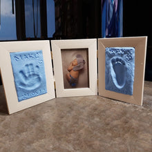 Load image into Gallery viewer, Baby footprint ultra light stereo Baby Care Air Drying Soft Clay Baby hand foot Imprint Kit Casting DIY Toys paw print pad 30g

