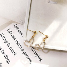 Load image into Gallery viewer, Abdoabdo Pearl Long Tassel Earrings For Women Ear Wire Drop Earrings Jewelry Earrings Gold Earrings Pendientes Mujer Moda 2019
