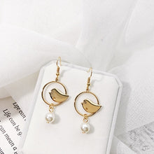 Load image into Gallery viewer, Abdoabdo Pearl Long Tassel Earrings For Women Ear Wire Drop Earrings Jewelry Earrings Gold Earrings Pendientes Mujer Moda 2019
