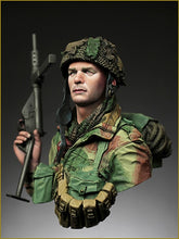 Load image into Gallery viewer, Unassambled 1/10 BRITISH man modern warrior bust   Resin figure miniature model kits Unpainted
