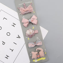 Load image into Gallery viewer, Cute girl hairpin hair accessories Korean princess version of the headdress girl birthday gift flower headdress hairpin gift
