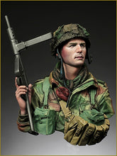 Load image into Gallery viewer, Unassambled 1/10 BRITISH man modern warrior bust   Resin figure miniature model kits Unpainted
