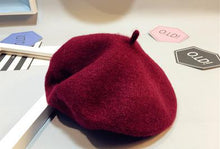 Load image into Gallery viewer, Autumn South Korea Children Baby Hat Beret British Painter Bud Of Pure Wool Cap Korean Tide Newborn Photography Props
