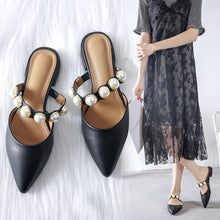 Load image into Gallery viewer, Spiked Flat-soled Slippers Female Summer 2019 New Style Slippers Female Retro-style Slippers with Rough heels and Low heels
