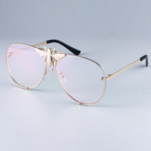 Load image into Gallery viewer, 47850 Luxury Metal Big Bee Pilot Sunglasses Gradient Lenses UV400 Retro Men Women Shades
