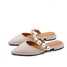 Load image into Gallery viewer, Spiked Flat-soled Slippers Female Summer 2019 New Style Slippers Female Retro-style Slippers with Rough heels and Low heels
