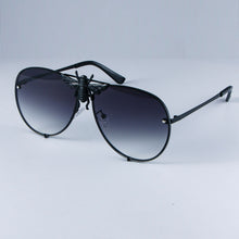 Load image into Gallery viewer, 47850 Luxury Metal Big Bee Pilot Sunglasses Gradient Lenses UV400 Retro Men Women Shades
