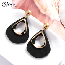 Load image into Gallery viewer, BICUX New Fashion Round Dangle Drop Korean Earrings For Women Geometric Round Heart Gold Earring Wedding Jewelry
