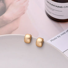 Load image into Gallery viewer, Abdoabdo Pearl Long Tassel Earrings For Women Ear Wire Drop Earrings Jewelry Earrings Gold Earrings Pendientes Mujer Moda 2019
