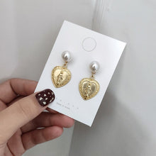 Load image into Gallery viewer, Abdoabdo Pearl Long Tassel Earrings For Women Ear Wire Drop Earrings Jewelry Earrings Gold Earrings Pendientes Mujer Moda 2019
