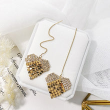 Load image into Gallery viewer, Abdoabdo Pearl Long Tassel Earrings For Women Ear Wire Drop Earrings Jewelry Earrings Gold Earrings Pendientes Mujer Moda 2019
